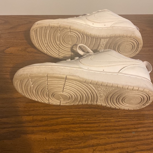 Nike court borough low - Picture 3 of 3